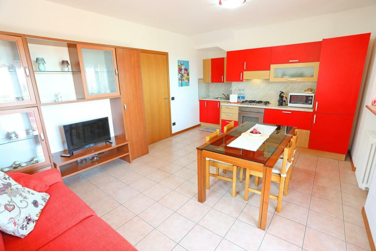Casa Vacanze I Borghi Apartment Salionze Екстериор снимка